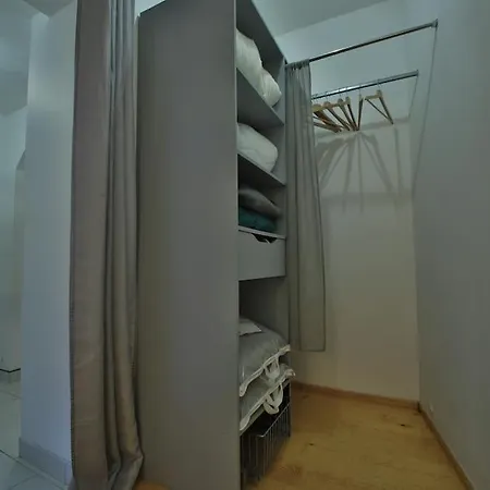 Centre Port Vieux, A 100m Apartment *